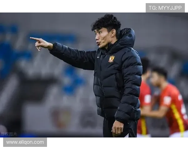 中超垫底郑智愁眉不展比邵佳一差 中超垫底郑智愁眉不展比邵佳一差